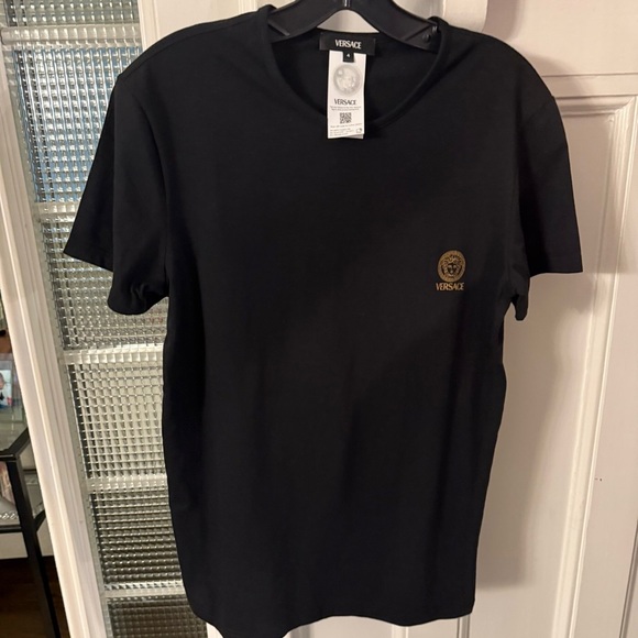 Versace Unisex Gold Medusa Logo Size 4 (M)Crew Neck Black Shirt - Picture 13 of 13